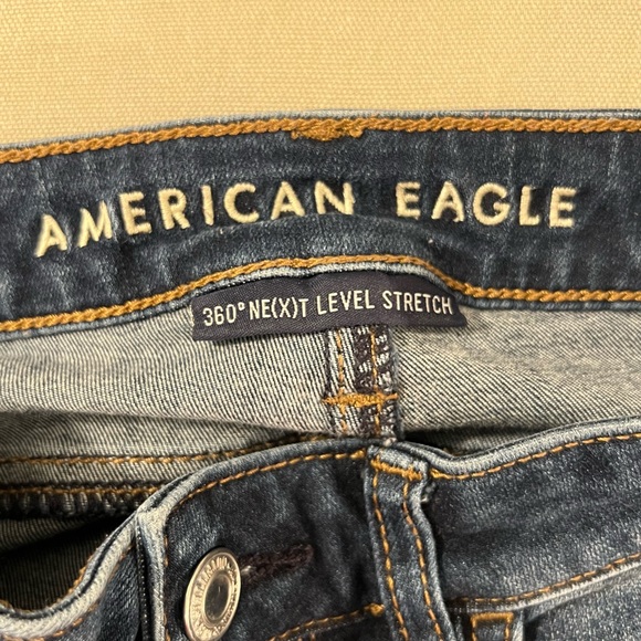 Super High Rise Women’s Dark Wash Jegging - Picture 6 of 6